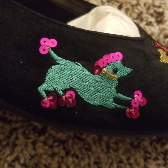 Designer Shoe - Picture 6 of 7